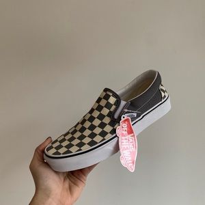 VANS checkered slides